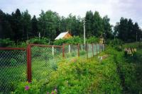 Забор из сетки рабицы в рамке